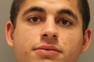 Кішка факел може отримати шістнадцять років у в'язниці Кішка факел може отримати шістнадцять років у в'язниці